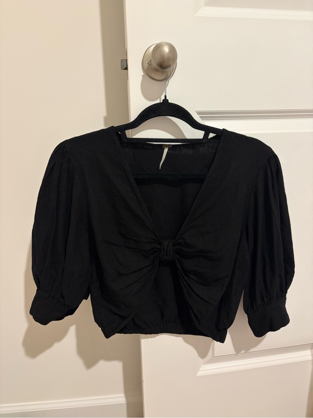 Young Fabulous & Broke Black Knot-Front Puff Sleeve Blouse